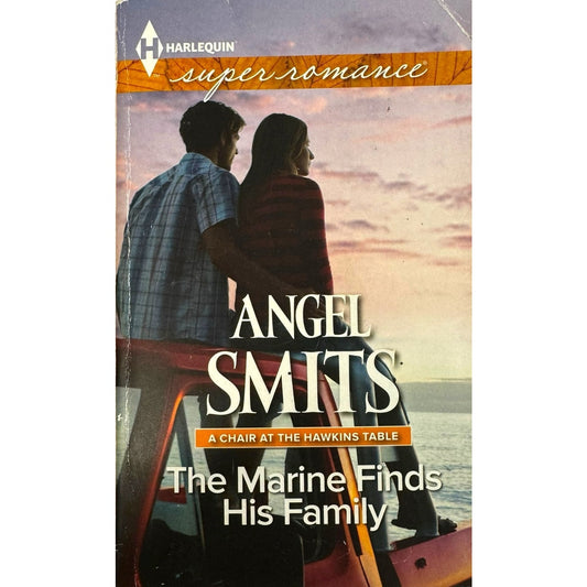 The Marine Finds His Family by Angel Smits (Paperback) (Large Print)