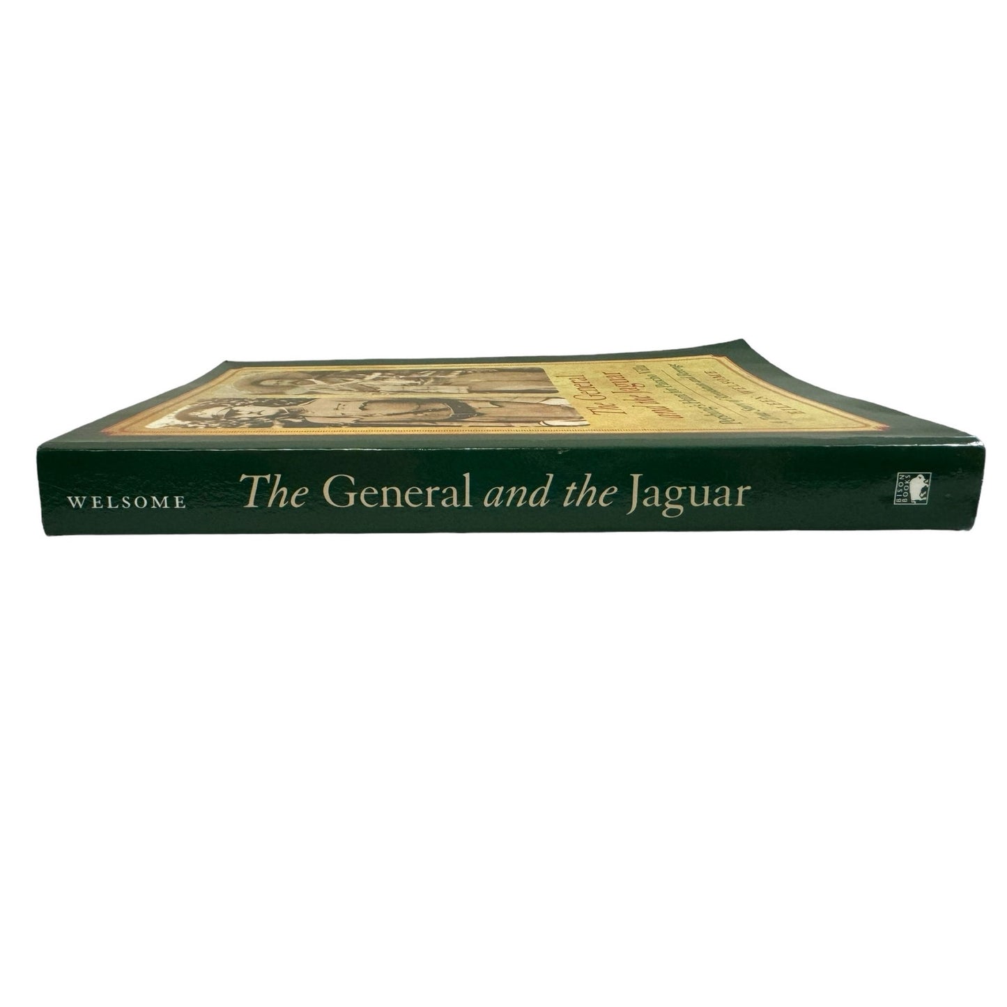 The General and the Jaguar by Eileen Welsome (Paperback)