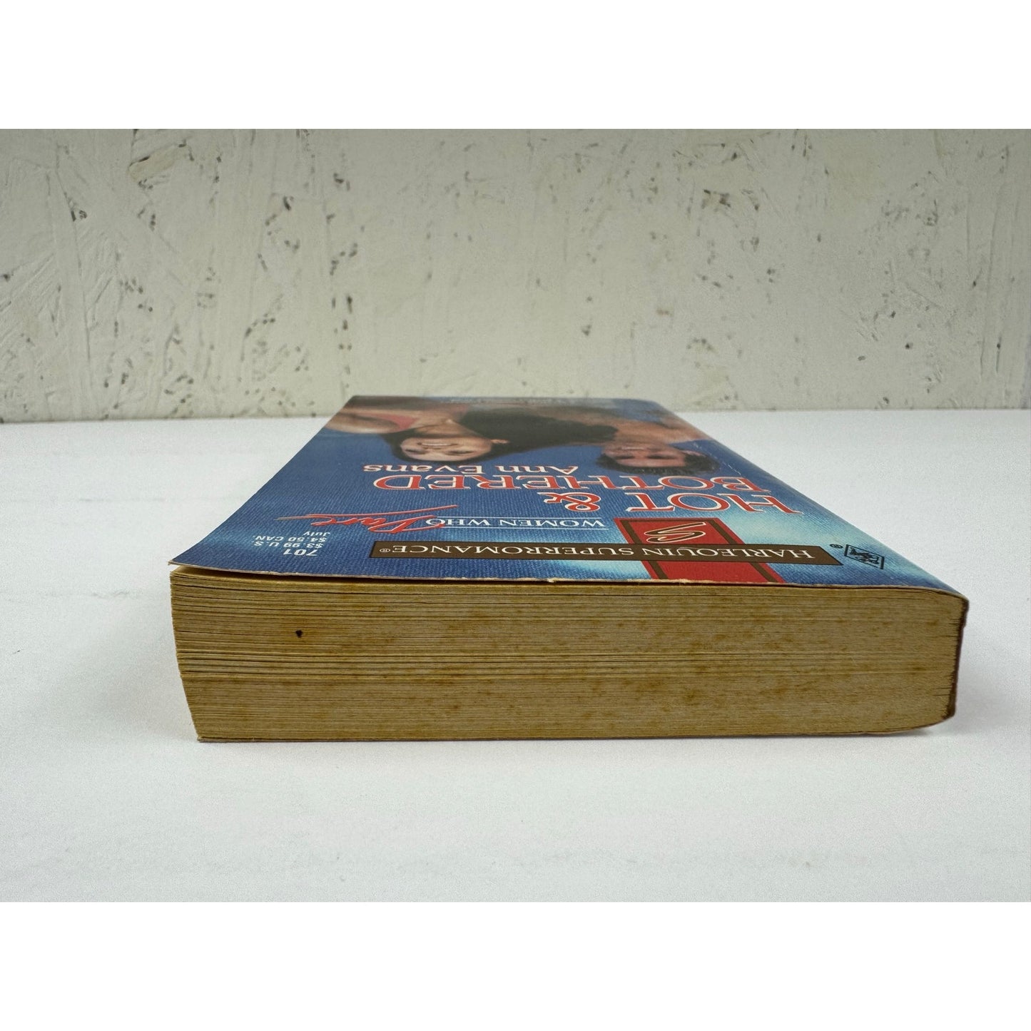 Hot & Bothered by Ann Evans (Paperback)