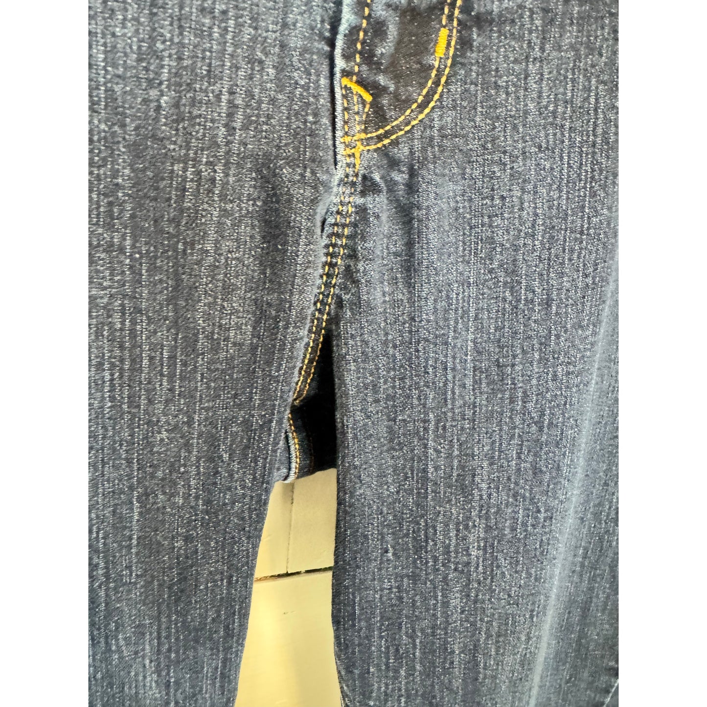 Old Navy Straight Cut Jeans Women's Size 14