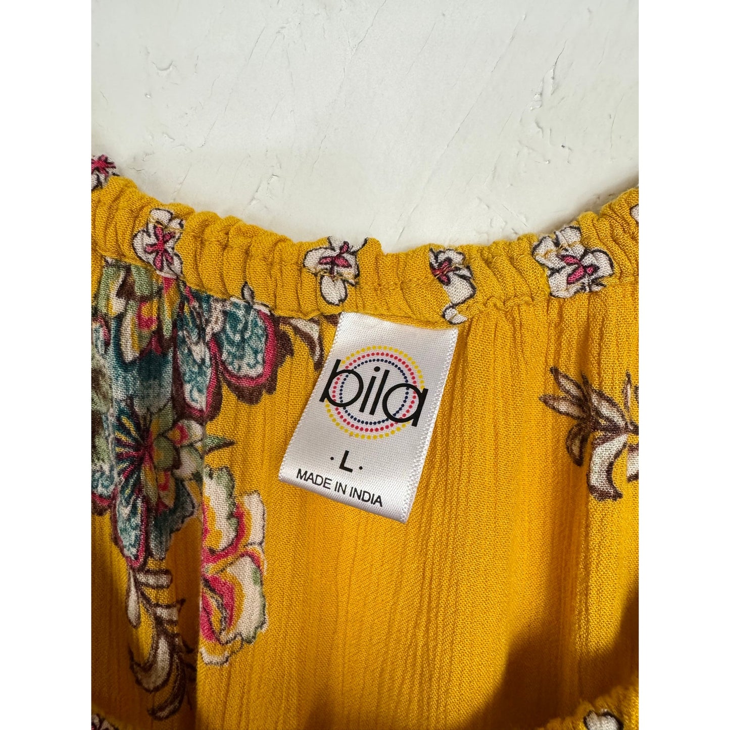 Bila Yellow 3/4 Sleeve Blouse Women's Size Large