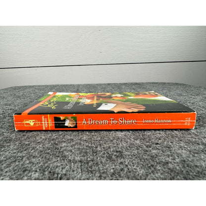 A Dream to Share by Irene Hannon (Paperback)