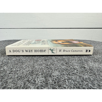 A Dog's Way Home by W. Bruce Cameron (Paperback)