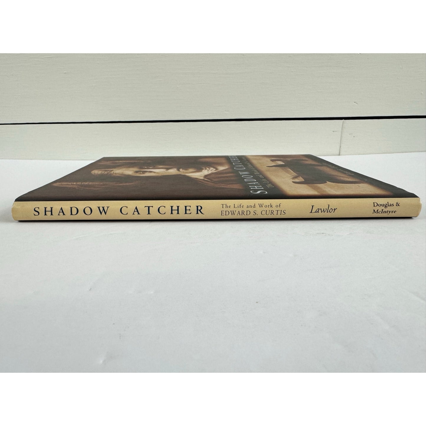 Shadow Catcher by Laurie Lawlor (Hardcover)