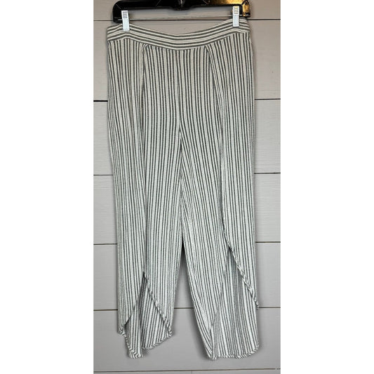 Lost & Wander Capri Pants Women's Size Large