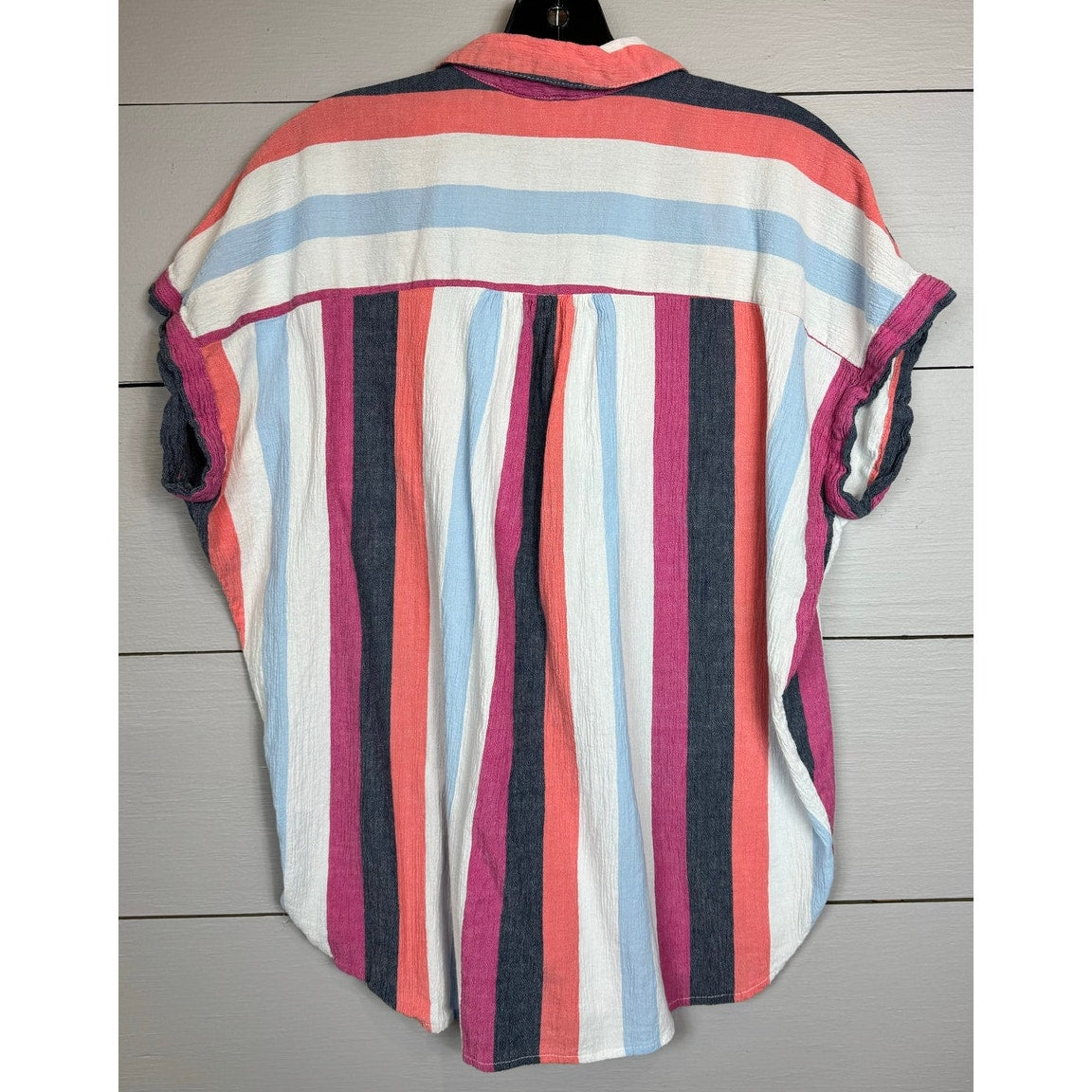 Time and Tru Short Sleeve Blouse Women's Size Small