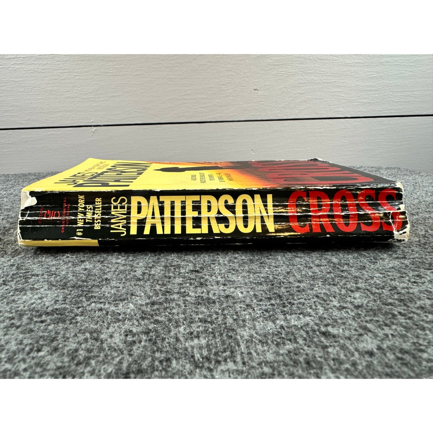 Cross by James Patterson (Paperback)