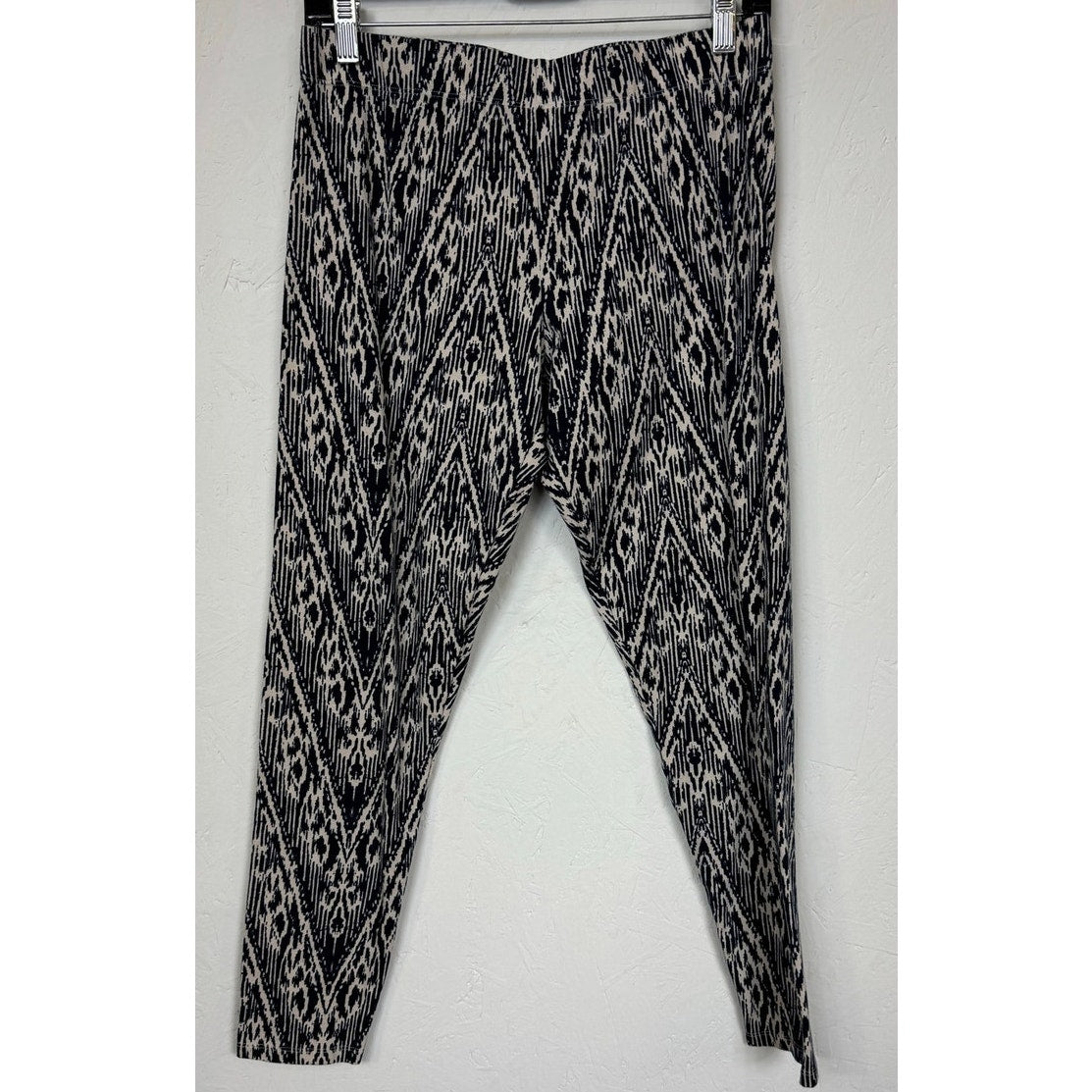 Cato Blue And Beige Leggings Women's Size Medium
