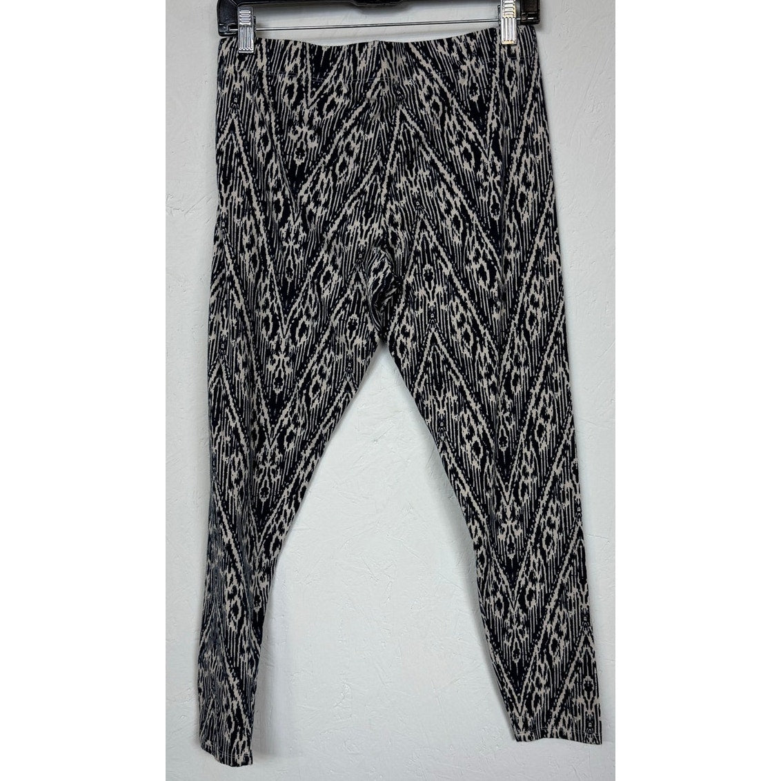 Cato Blue And Beige Leggings Women's Size Medium