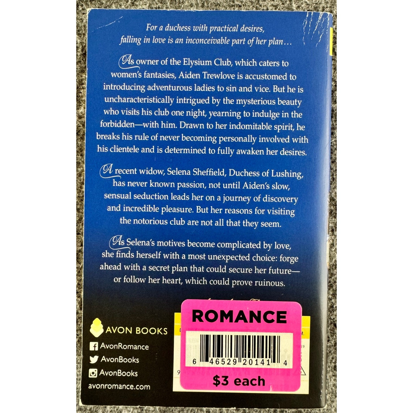The Duchess in His Bed by Lorraine Heath (Paperback)