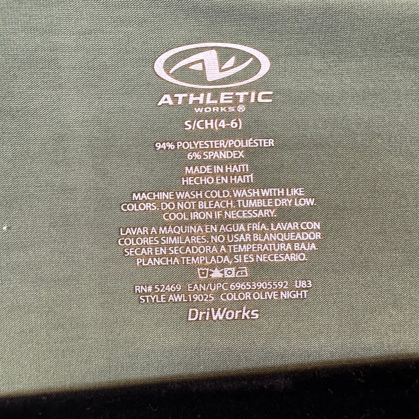 Athletic Works Green T-Shirt Women's Size Small