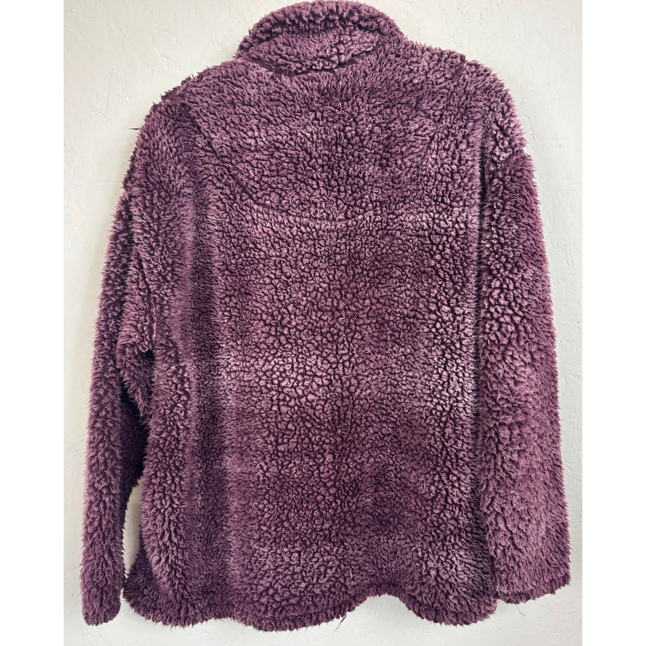 Peach Love Purple Fuzzy Long Sleeve Pull Over Women's Size Medium