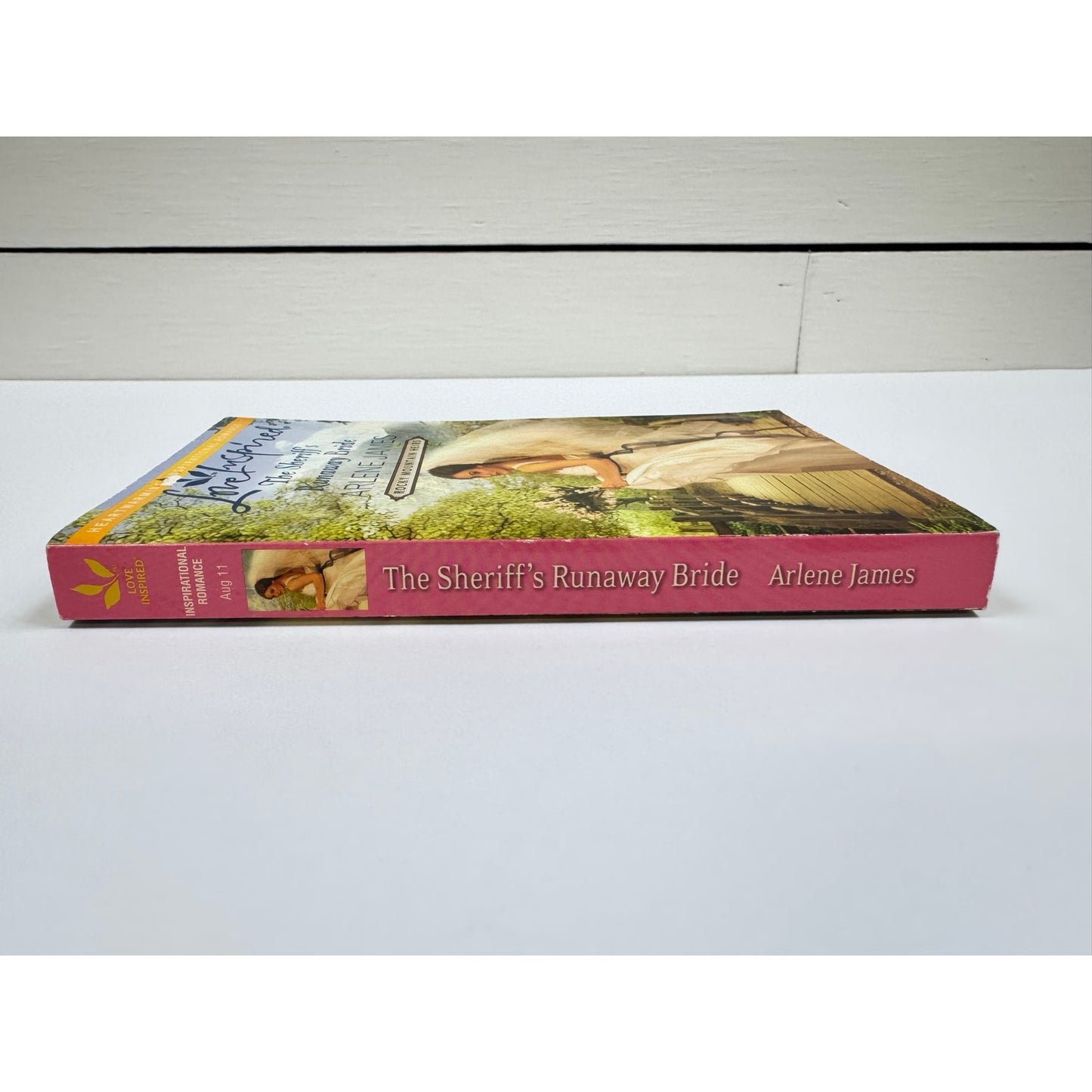 The Sheriff's Runaway Bride by Arlene James (Paperback)