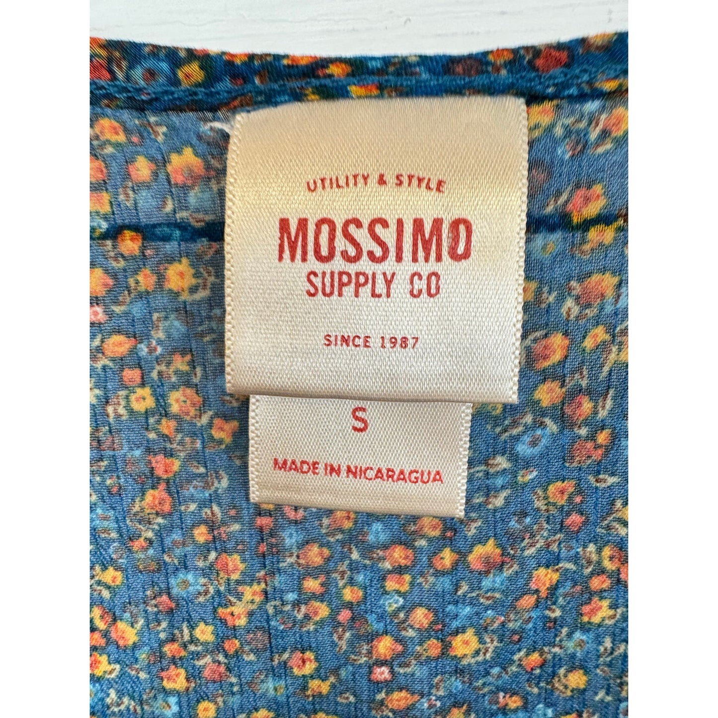 Mossimo Blue Floral Blouse Women's Size Small
