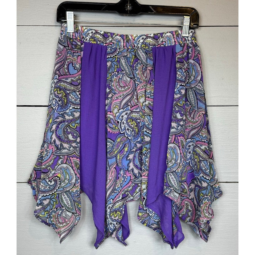 D-Signed Skirt Girl's Size Medium (10/12)