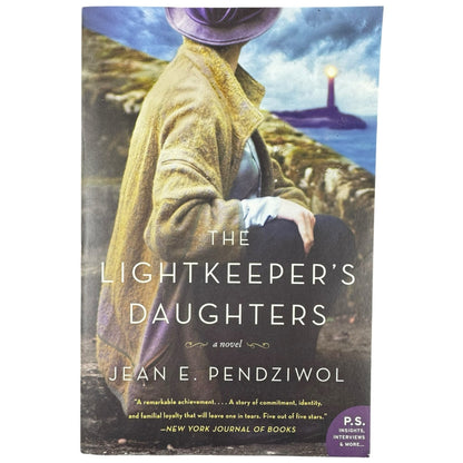 The Lightkeeper's Daughters by Jean E. Pendziwol (Paperback)