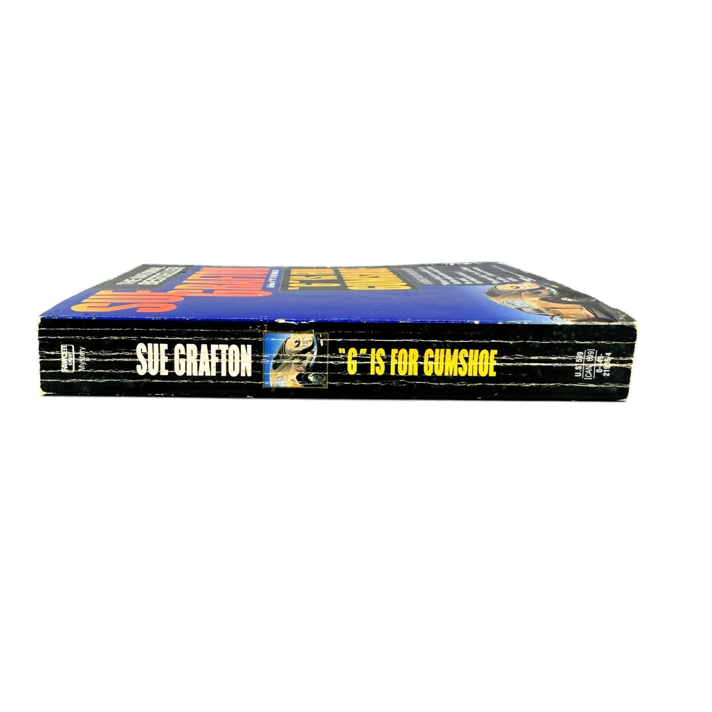 G is for Gumshoe by Sue Grafton (Paperback)