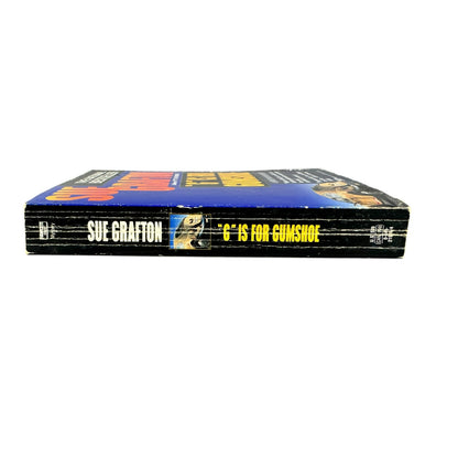 G is for Gumshoe by Sue Grafton (Paperback)