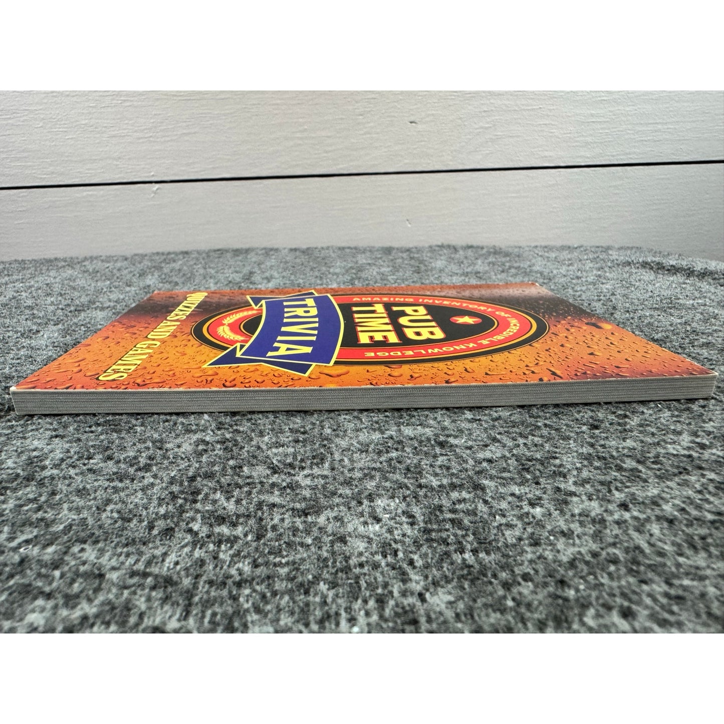 Pub Time Trivia by Publications International (Paperback)