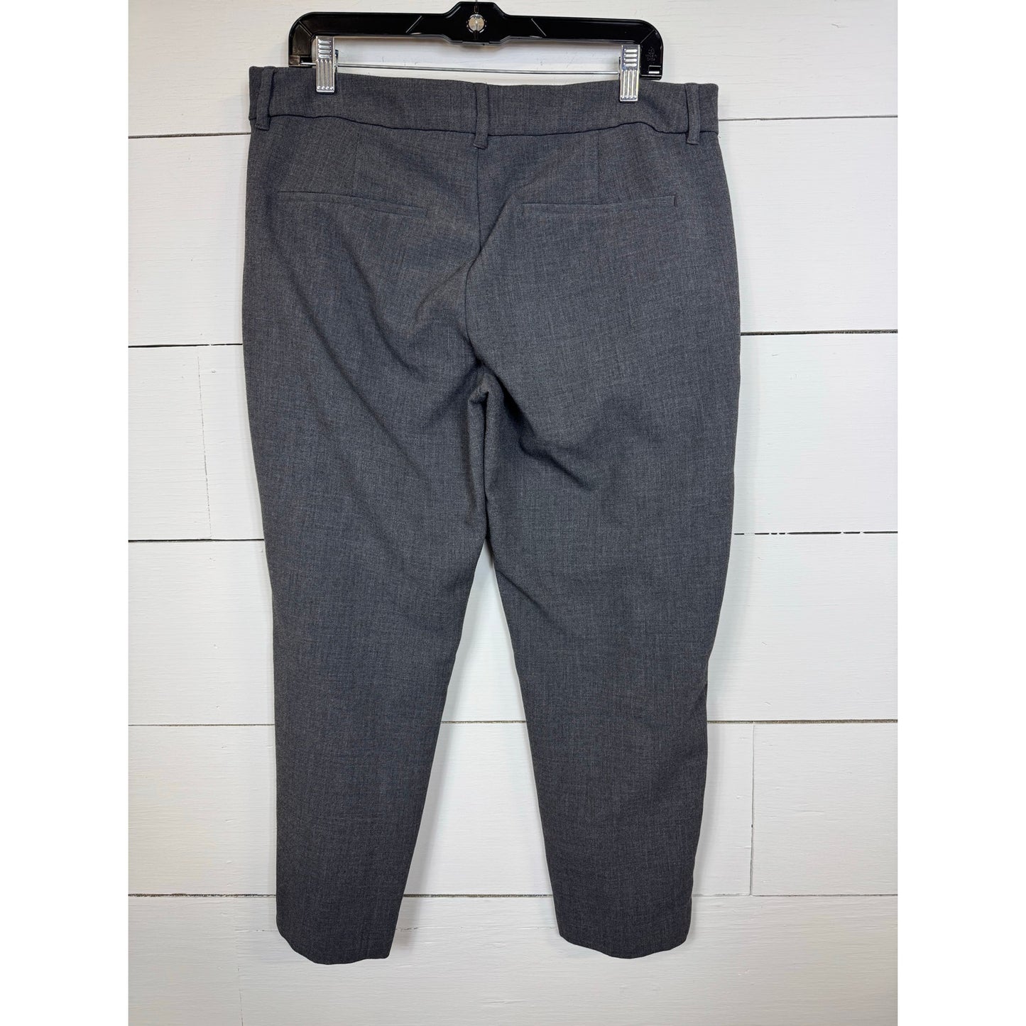 Old Navy Gray Cropped Pants Women's Size 12