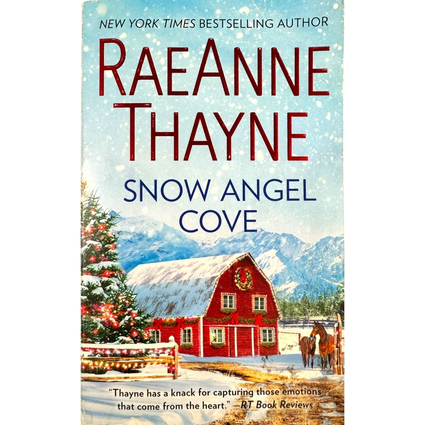 Snow Angel Cove by RaeAnne Thayne (Paperback)