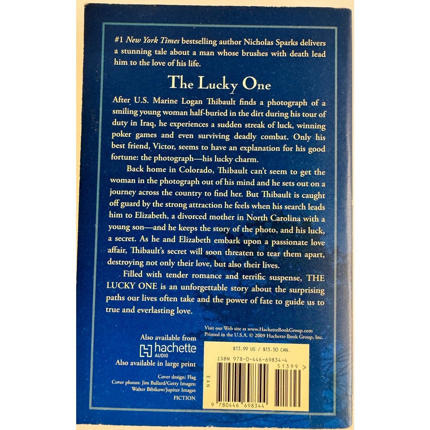 The Lucky One by Nicholas Sparks (Paperback)