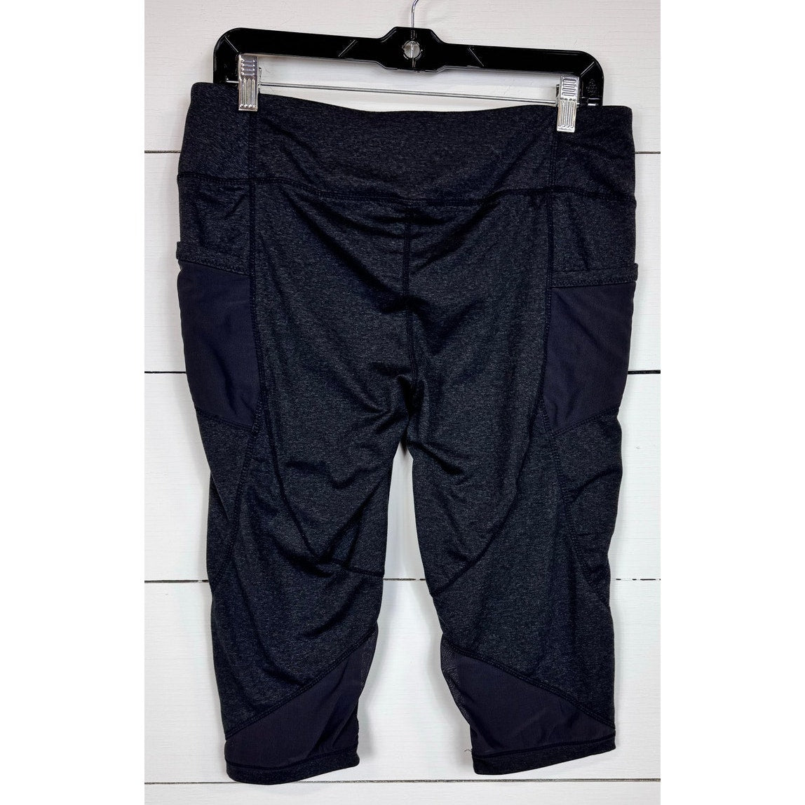 Tangerine Capri Leggings Women's Size Large