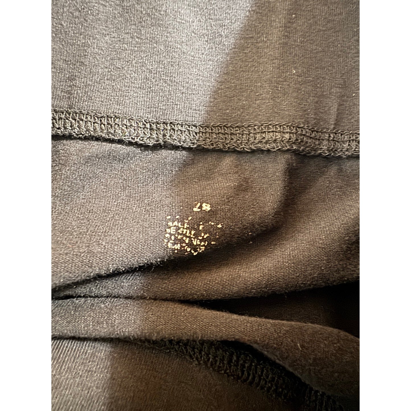 V Black Athletic Capris Women's Size 28