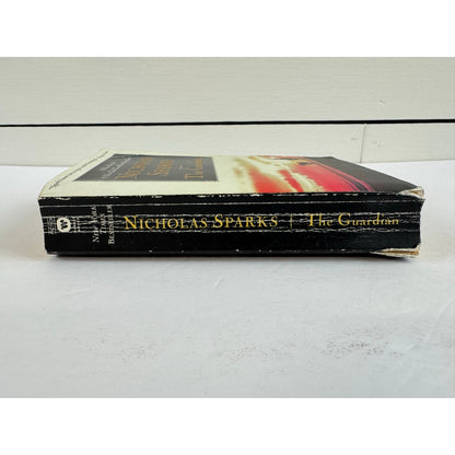 The Guardian by Nicholas Sparks (Paperback)