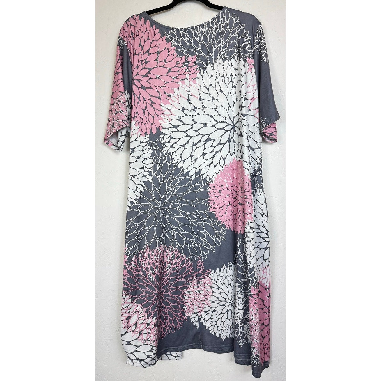Gray & Pink Short Sleeve Midi Dress Women's 4XL