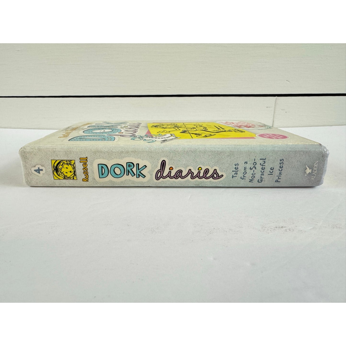 Dork Diaries: Tales from a Not-So-Graceful Ice Princess (Hardcover)