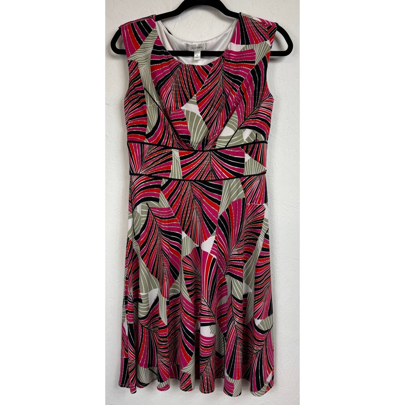 Dressbarn Red and Pink Sleeveless Knee-length Dress Women's Size 8