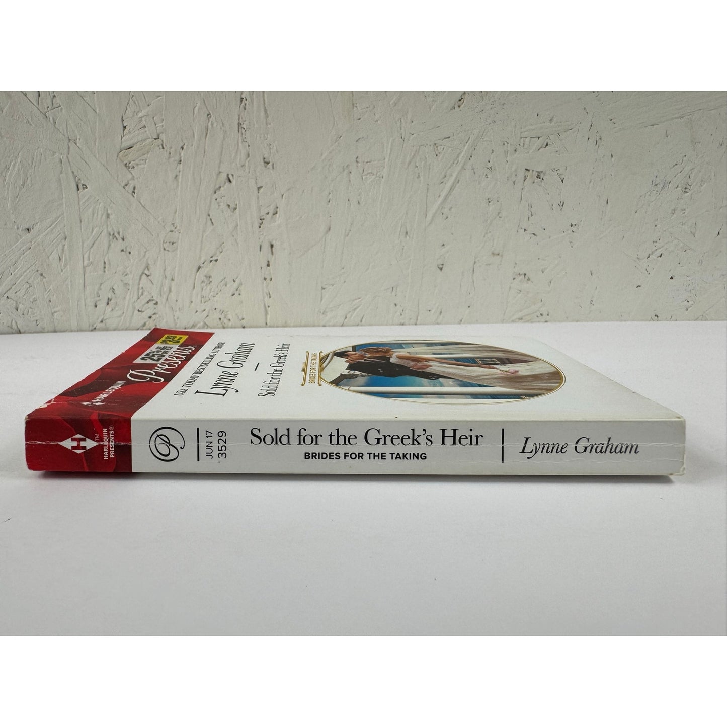 Sold for the Greek's Heir by Lynne Graham (Paperback)
