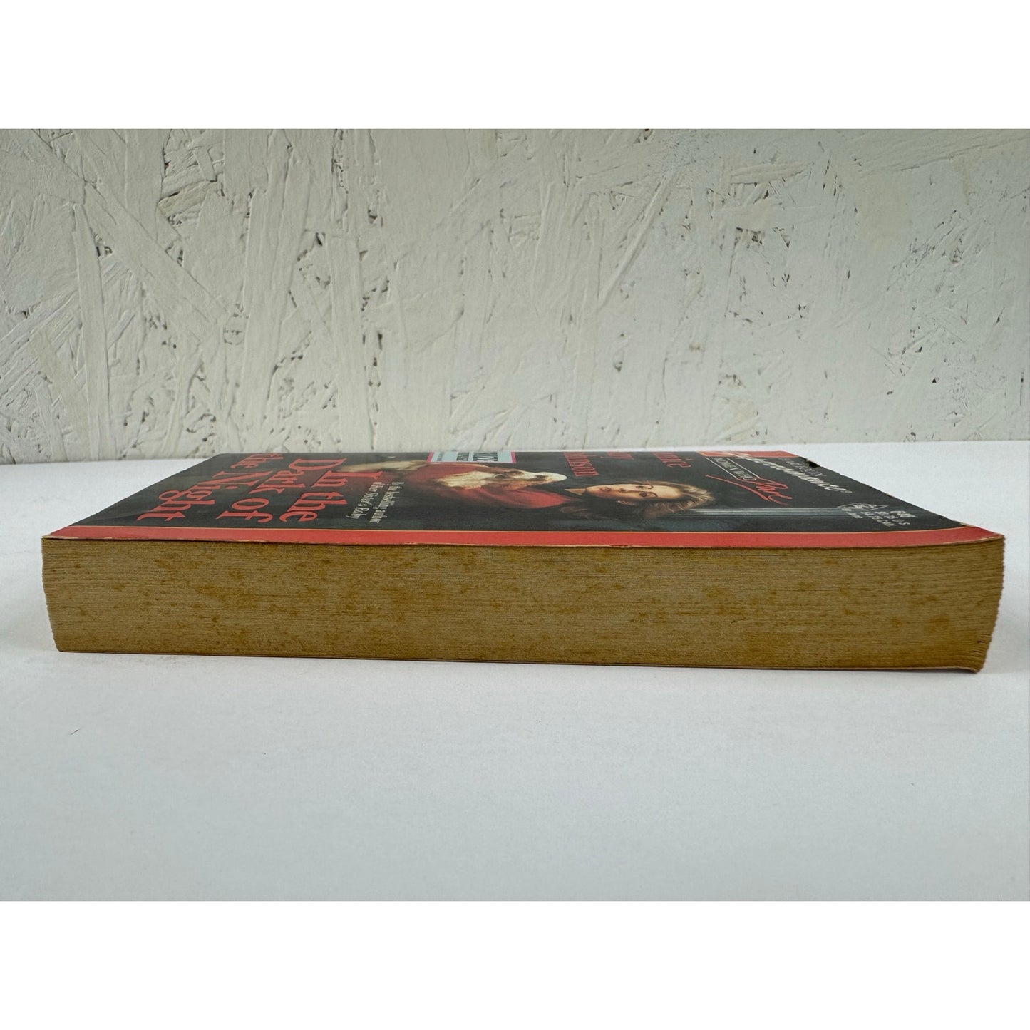 In the Dark of the Night by Anne Mather (Paperback)