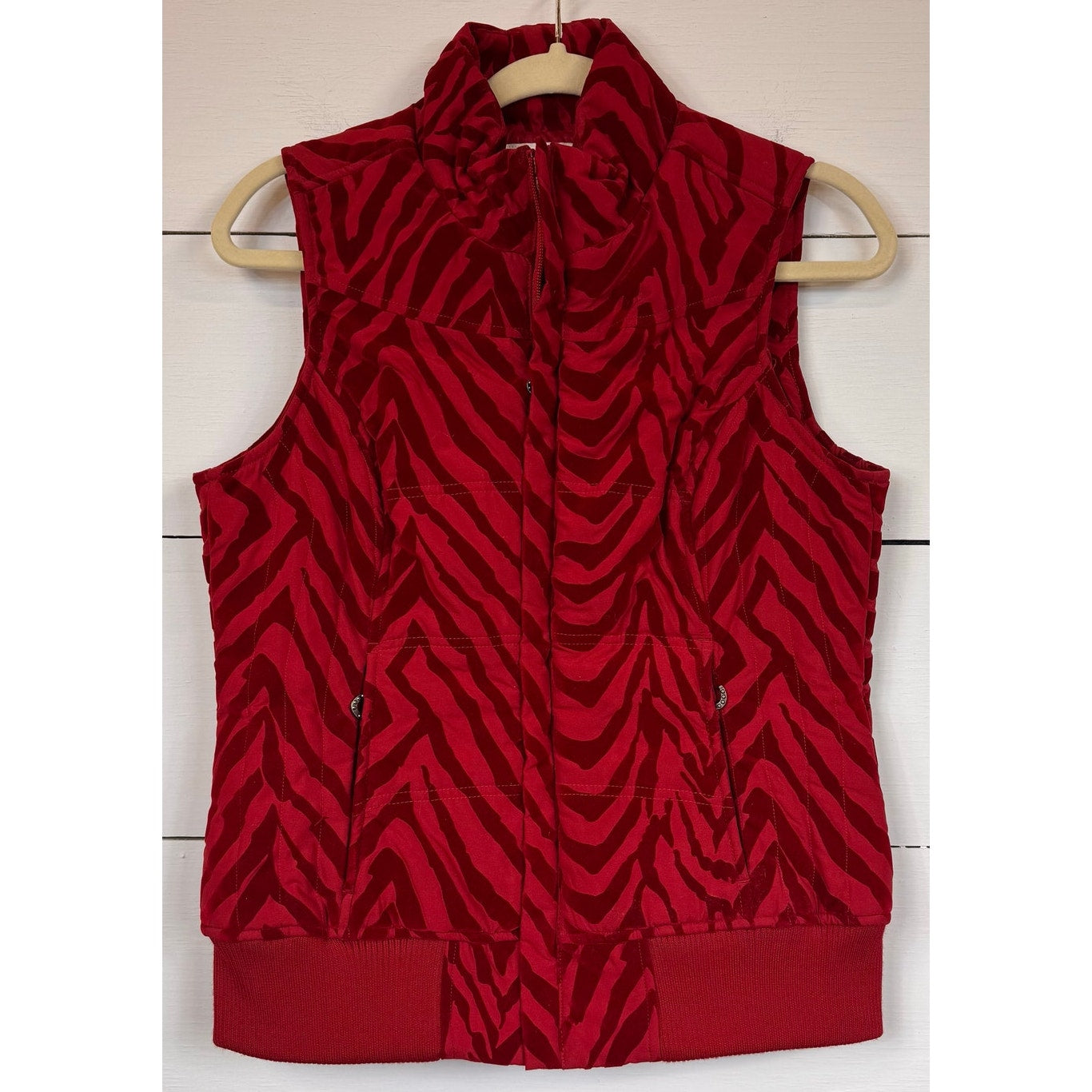 Ariat Red Animal Print Vest Women's Size Small