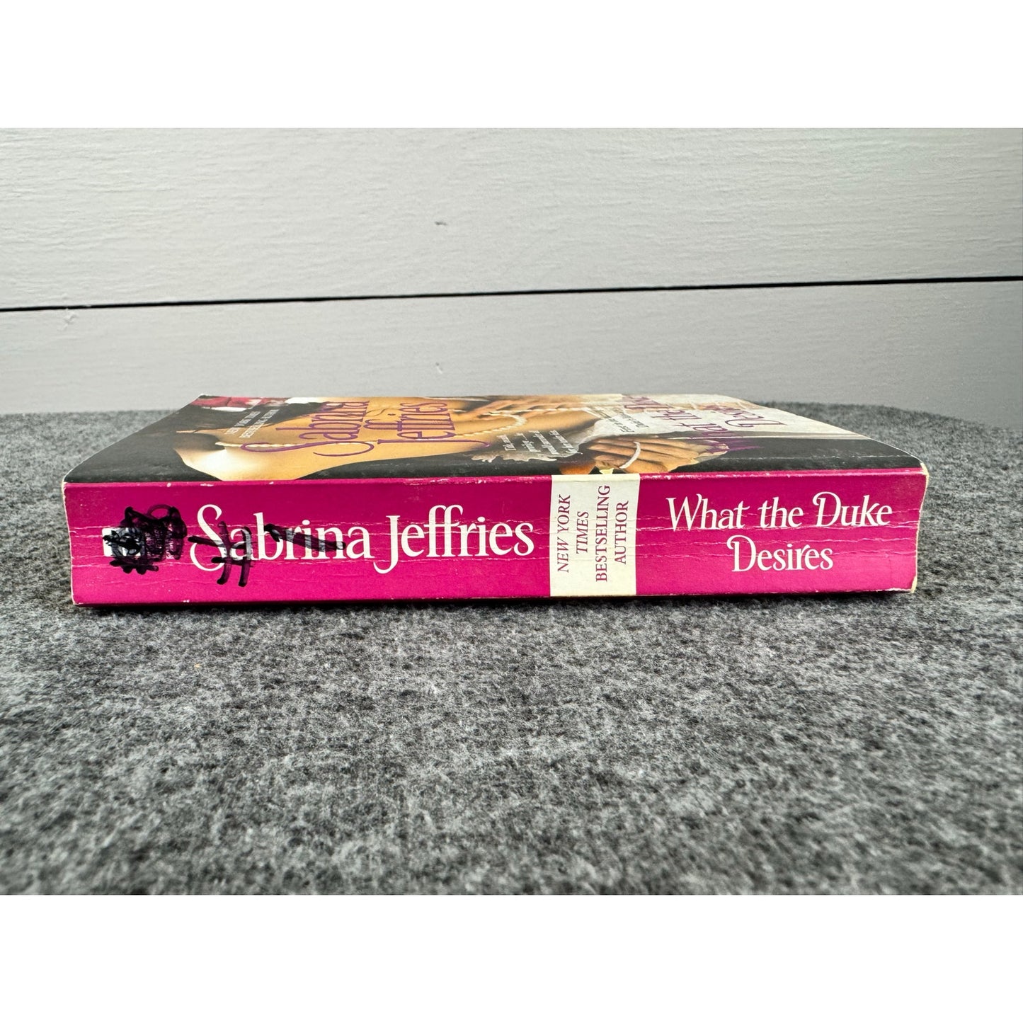 What the Duke Desires by Sabrina Jeffries (Paperback)
