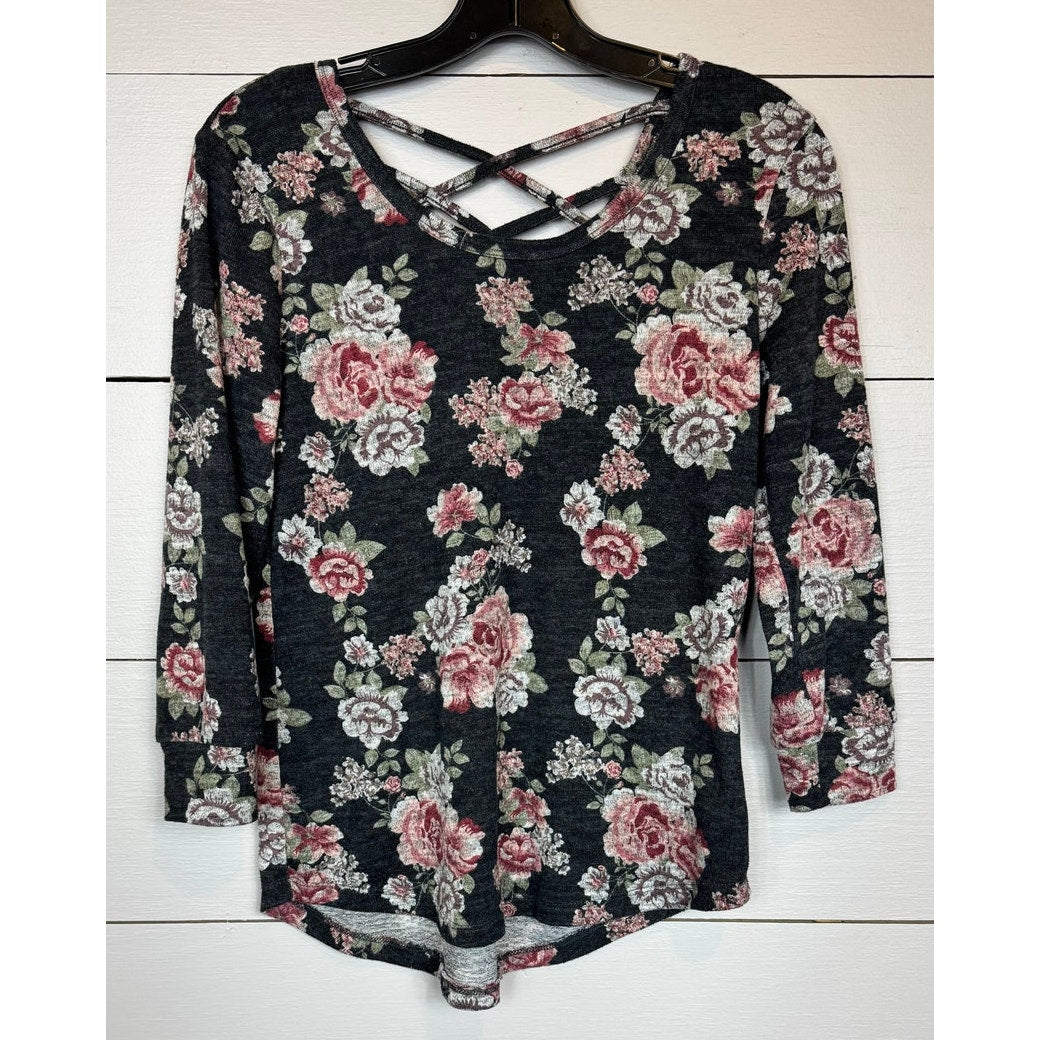 No Boundaries 3/4 Sleeve Top Women's Size Medium