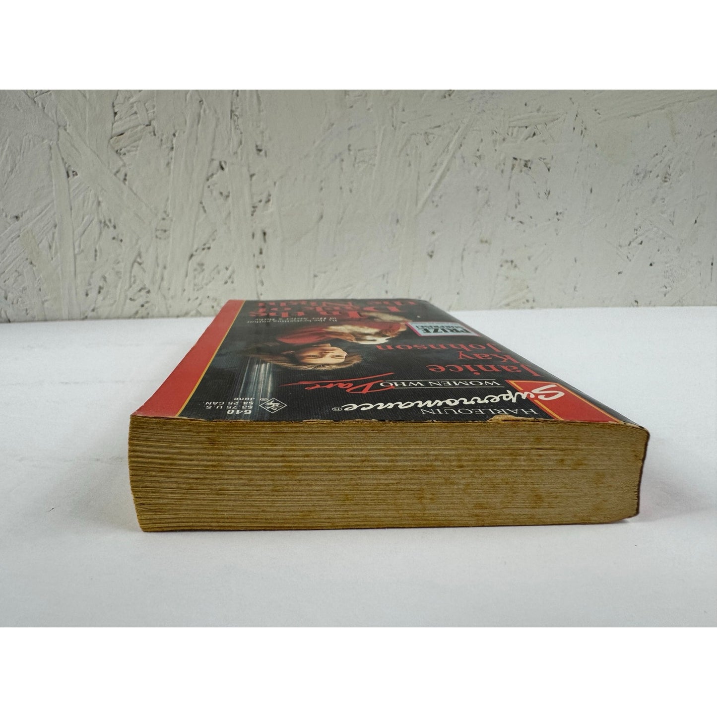 In the Dark of the Night by Anne Mather (Paperback)
