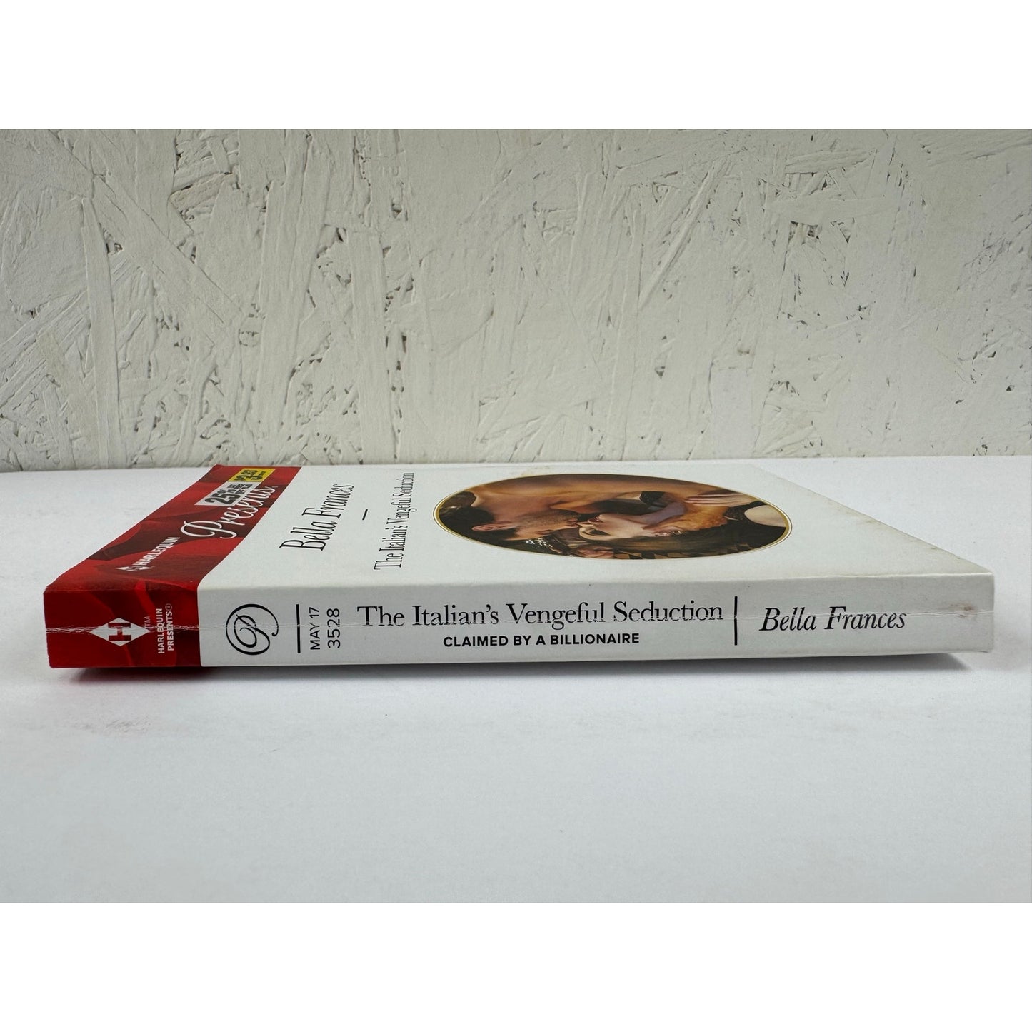 The Italian's Vengeful Seduction by Bella Frances (Paperback)