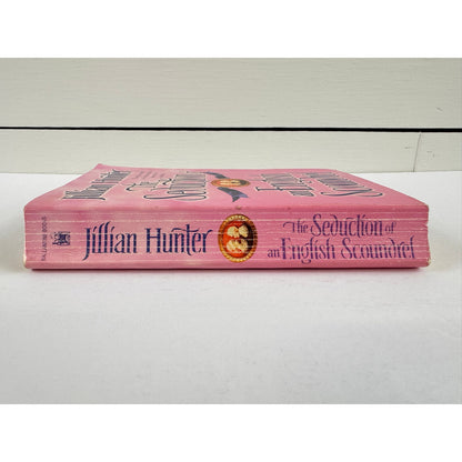 The Seduction of an English Scoundrel by Jillian Hunter (Paperback)