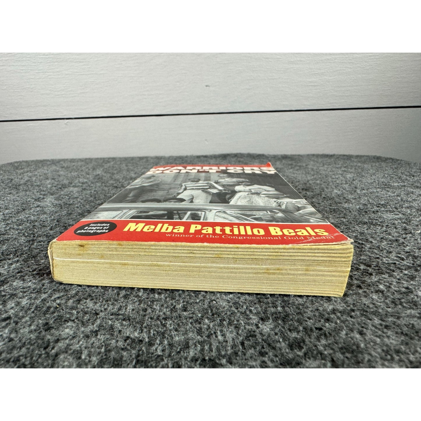 Warriors Don't Cry by Melba Pattillo Beals (Paperback)