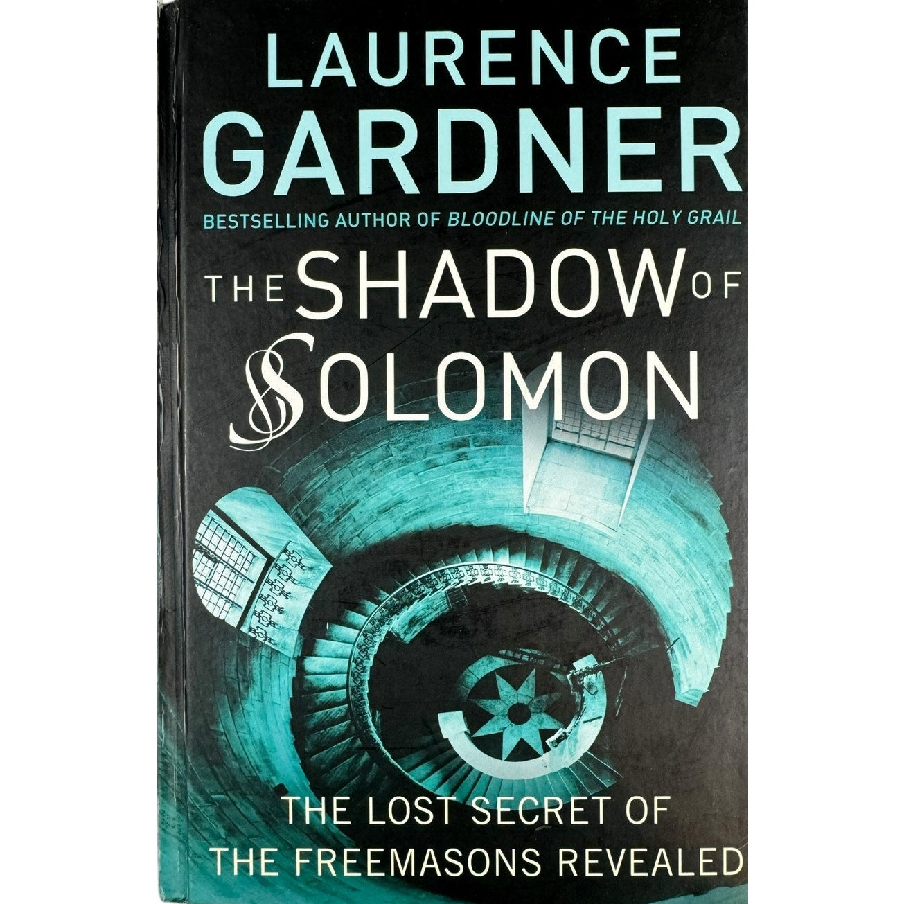 The Shadow of Solomon by Laurence Gardner (Hardcover)