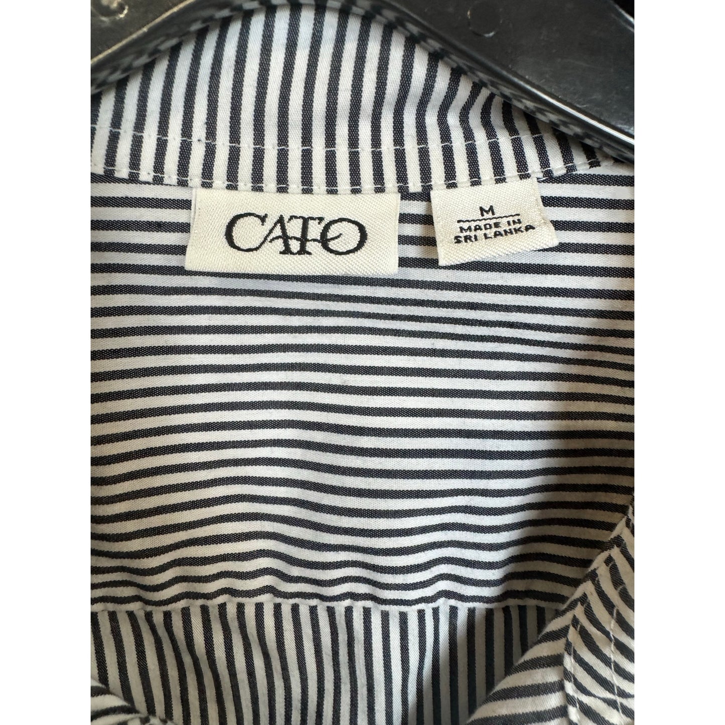 Cato Long Sleeve Button Up Shirt Women's Size Medium