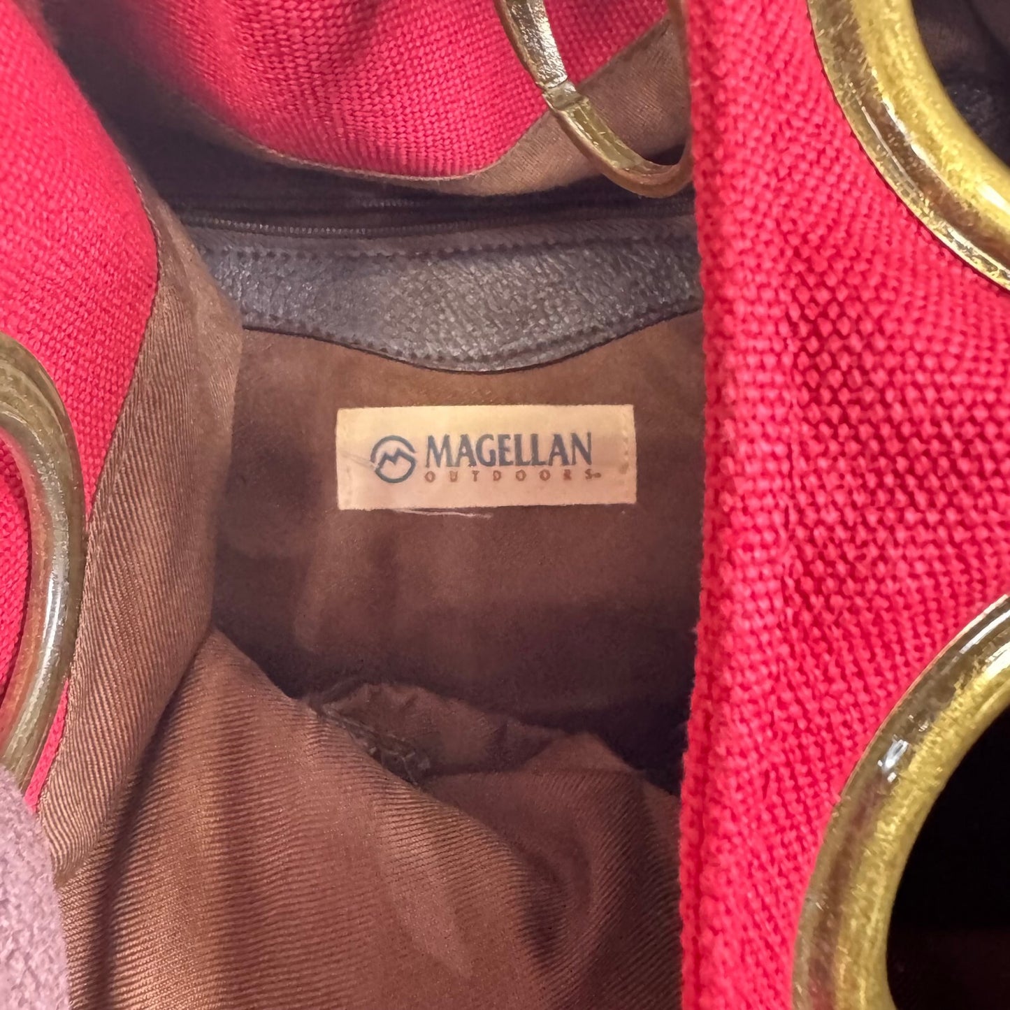 Magellan shoulder bag gold hardware