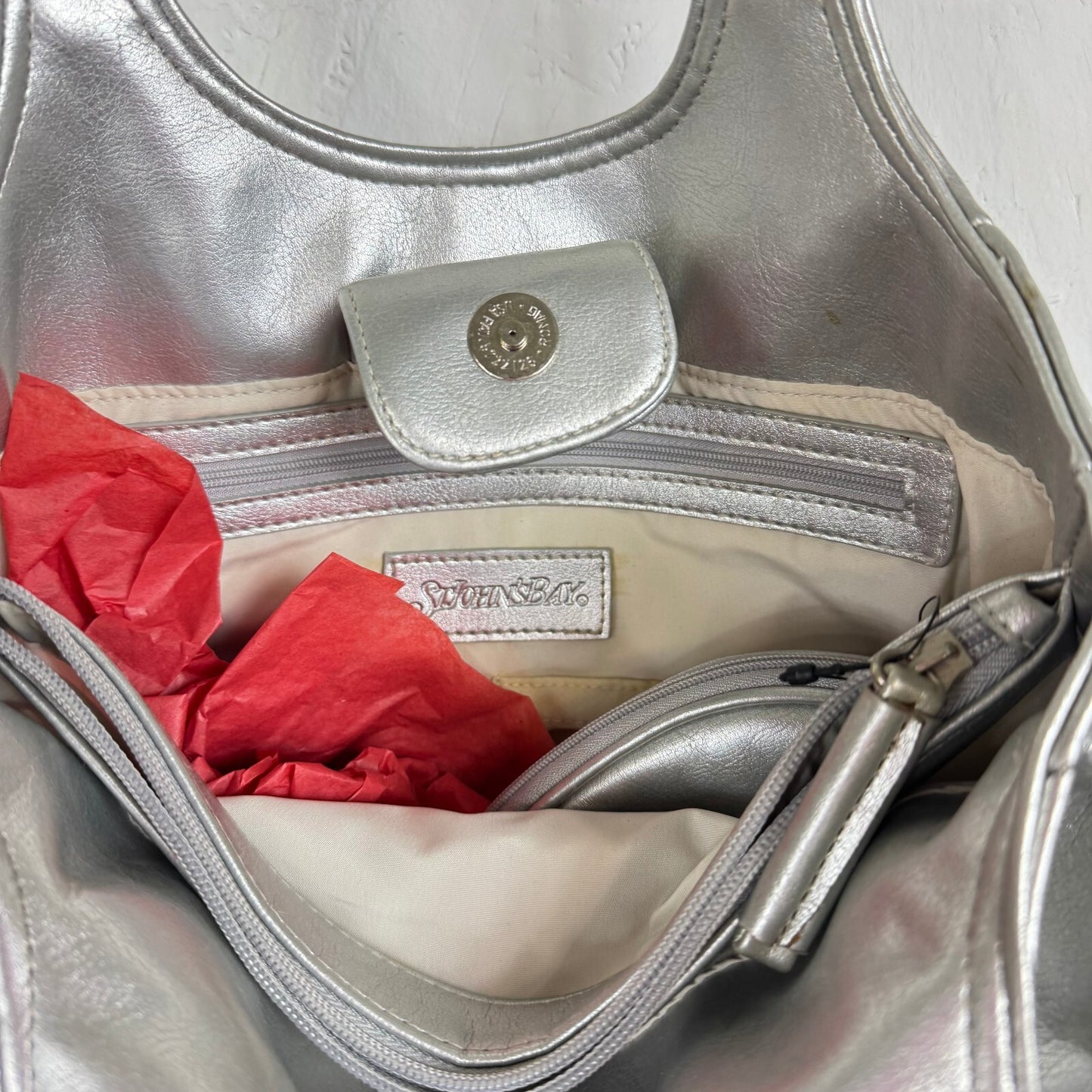 St.Johns Bay Silver toned Handbag silver toned hardware