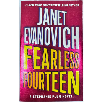 Fearless Fourteen by Janet Evanovich (Paperback)