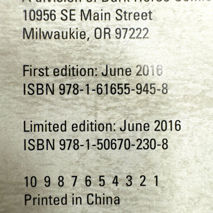 Fight Club 2 by Palahniuk & Stewart (Hardcover)