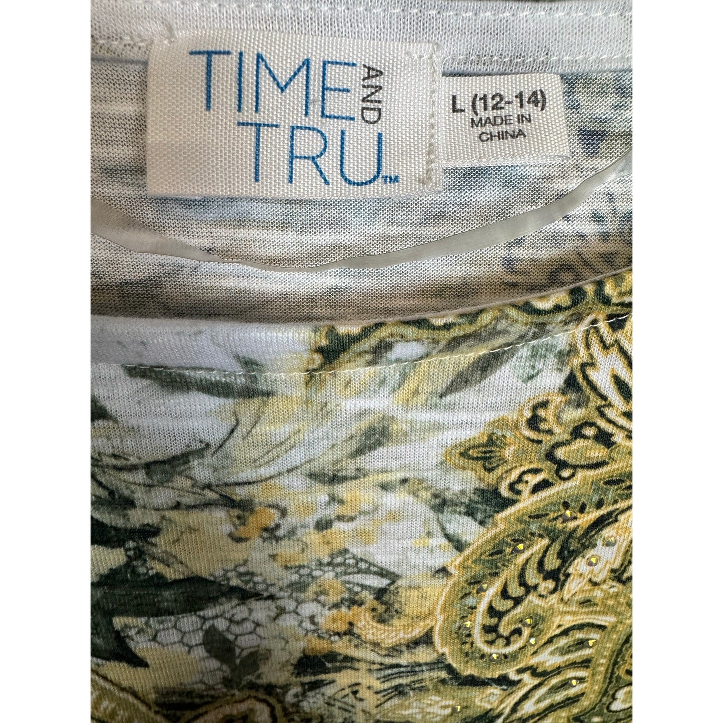 Time and Tru Long Sleeve Top Women's Size Large