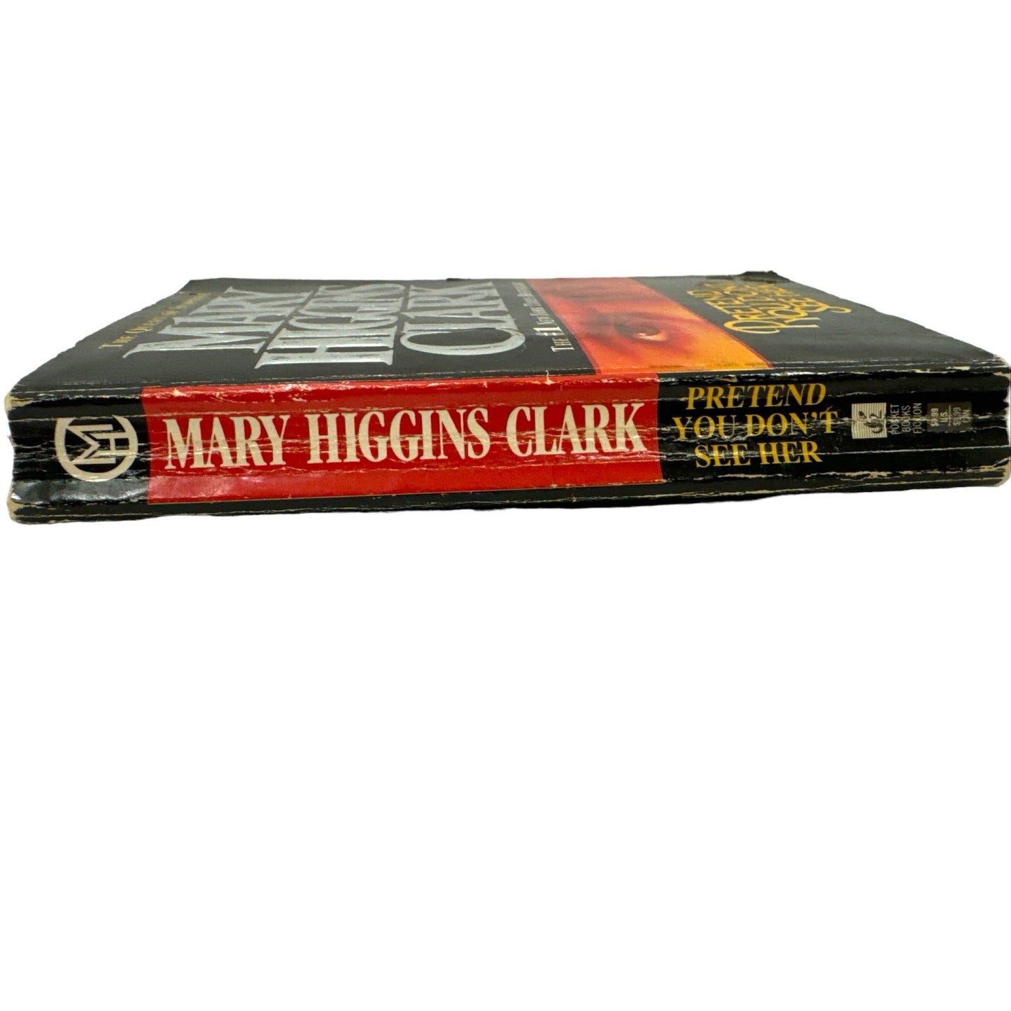 Pretend You Don't See Her by Mary Higgins Clark (Paperback)