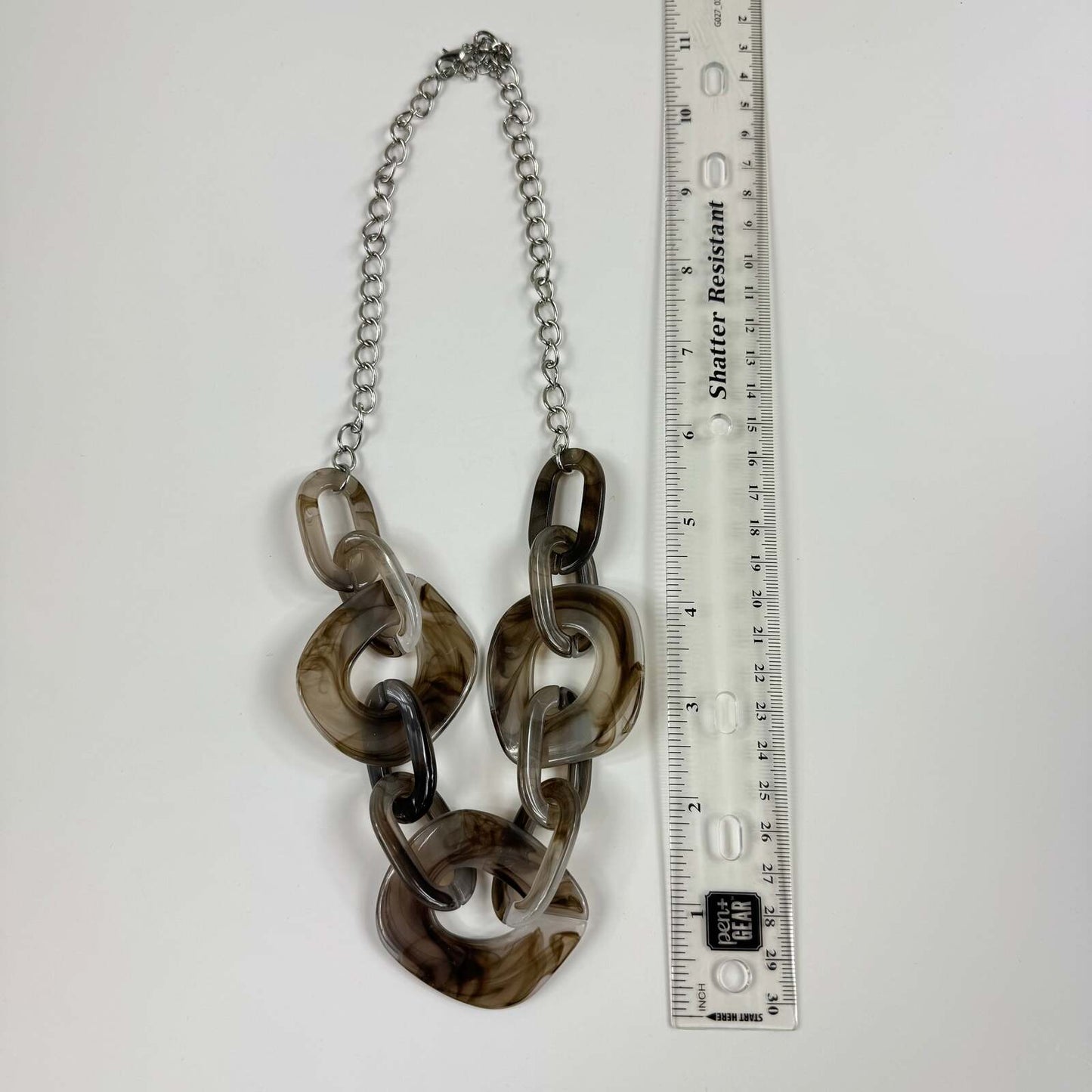 Fashion Jewelry Gray Marbled Acrylic And Silver Tone Chain Women's Necklace